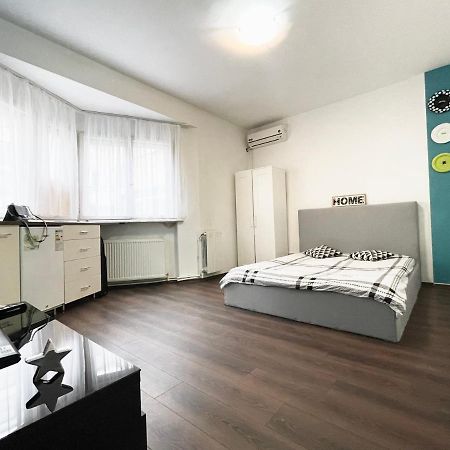 Old Town Central Studio 62 Bukarest Exteriör bild